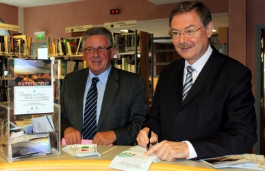 Jean-Yves Gouttebel, Président du Conseil Général du Puy-de-Dôme et Jean Mallot, Président de Vulcania