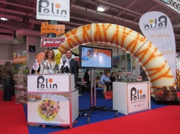 Polin Waterparks displays a King Cobra model and a slide tube with the 