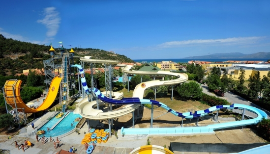 En 2011, Polin a notamment fourni des toboggans pour Aqua Fantasy Waterpark en Turquie...