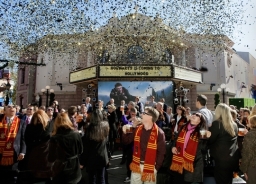 Warner Bros. Entertainment and Universal Parks and Resorts today announced a partnership to bring The Wizarding World of Harry Potter to Universal Studios Hollywood.