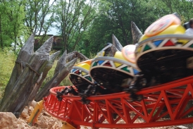 De construction Mack Rides, l'attraction est la plus haute du genre en Europe.