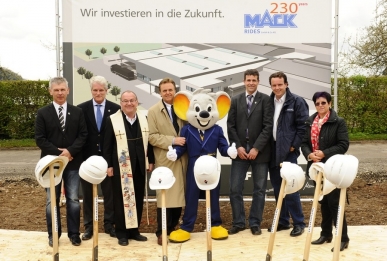 From left to right: Guenter Burger, executive vice president of MACK Rides, Christian von Elverfeldt, CEO, the priest Ernst Heller, Roland Mack, managing partner of MACK Rides and Europa Park, Thorsten Köbele, a member of management, Michael Mack, a partner and Christel Mack-Even, a shareholder.