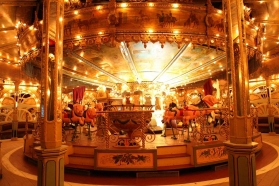 The Eden Palladium is a hundred-year old carousel-lounge and will reopen in November at Europa-Park's main entrance