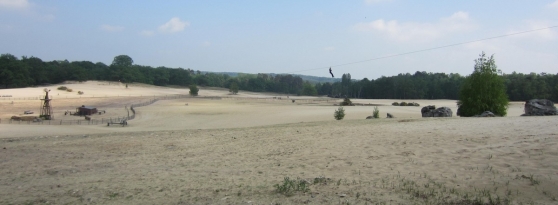 Parmi les animations, une tyrolienne de 360 mètres de long au-dessus de la dune de sable !