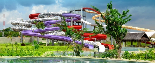 Polin welcomes the opening of Bugis Waterpark Adventure in Indonesia