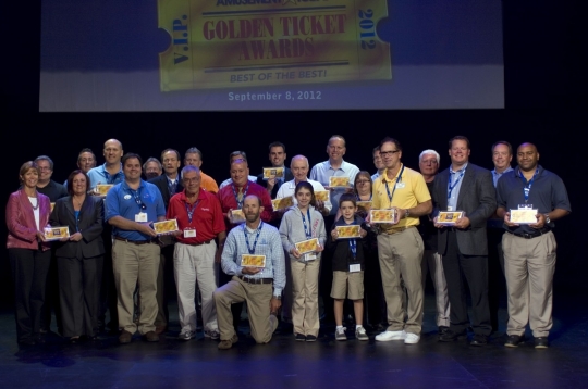 Photo de groupe des lauréats aux Golden Ticket Awards