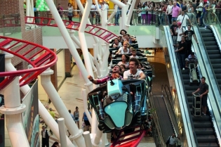 IE Park completed challenging indoor roller coaster project for a FEC in Romania