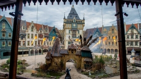 During his assignment, Efteling has invested €220 million euros for a major expansion plan. Photo: open-air theater Raveleijn (2011)