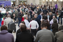 More than 8000 attendees are expected on the show floor of Paris.