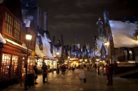 The Wizarding World of Harry Potter est l'un des plus gros succès financiers de l'histoire récente des parcs à thèmes.